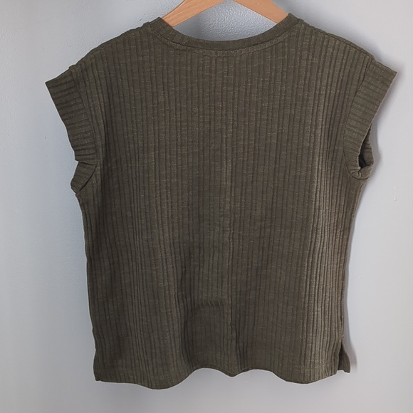 Reitmans Olive Ribbed Crew Neck Tank - Picture 3 of 3